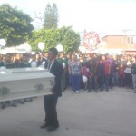 Muchos fueron a despedirlo. 